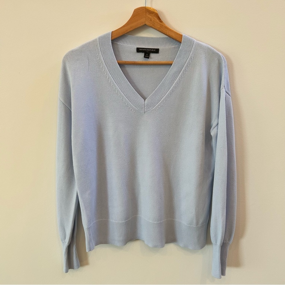 Banana Republic Cotton Light Blue V-neck Sweater Size S